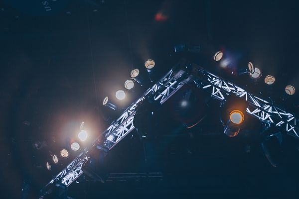 Lighting_Hero